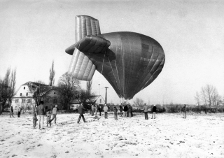 Balón již máme, ještě vzducholoď